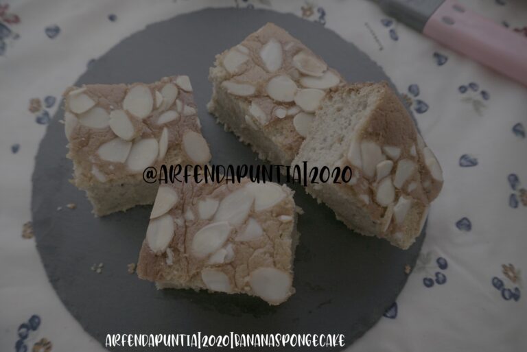 Bolu Pisang Favorit (Banana Sponge Cake), tidak berminyak
