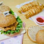 50-50 Roti Graham (Graham Bread with Black Sesame Filling)