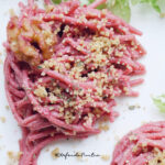 Spageti Walnut dan Buah Bit, Pakai Keju Vegan ala ala (Walnut and Beet Spaghetti with Vegan Parmesan Cheese)